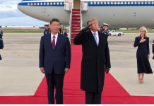 Xi has arrived in the US: Zelenskyy asks for China to be enlisted to exert influence on Putin Donald Trump and Xi Jinping on the red carpet by the aeroplane, flanked by an honour guard.