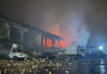 Strike on an agricultural enterprise in the Kharkiv region: six dead Rescue workers are at the scene of a Russian strike on an agricultural enterprise in the Kharkiv region