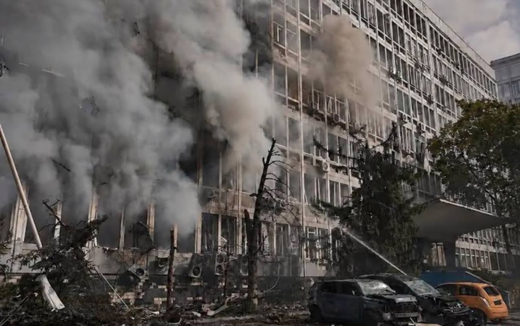 Damage to Kyiv’s office and telecommunications infrastructure following the Russian attack