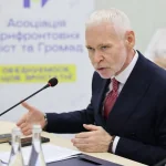 На 3 тисячі не прожити: Терехов запропонував нові зарплати й пенсії