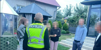 Правоохоронці під час обшуків у справі про фіктивні висновки для відстрочки