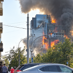 Російський БпЛА влучив у медцентр «Добробут» у Києві
