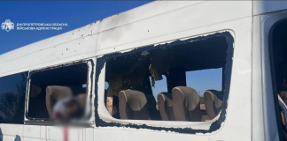 A Russian drone struck a bus carrying passengers: 5 dead, 7 injured A damaged coach following a strike by a Russian drone in the Nikopol district