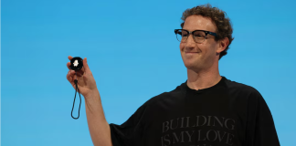 Meta has unveiled the Muse Charm, a pocket-sized AI gadget The Meta Muse Charm, a pocket-sized AI device with a screen