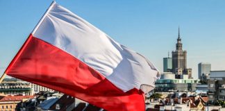 Польща пояснює мешканцям дії під час повітряної атаки Польща пояснює дії під час повітряних атак: інструкції