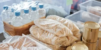Що купити до зими 2026/27 на випадок відключень Що купити до зими 2026/27: продукти та важливі речі