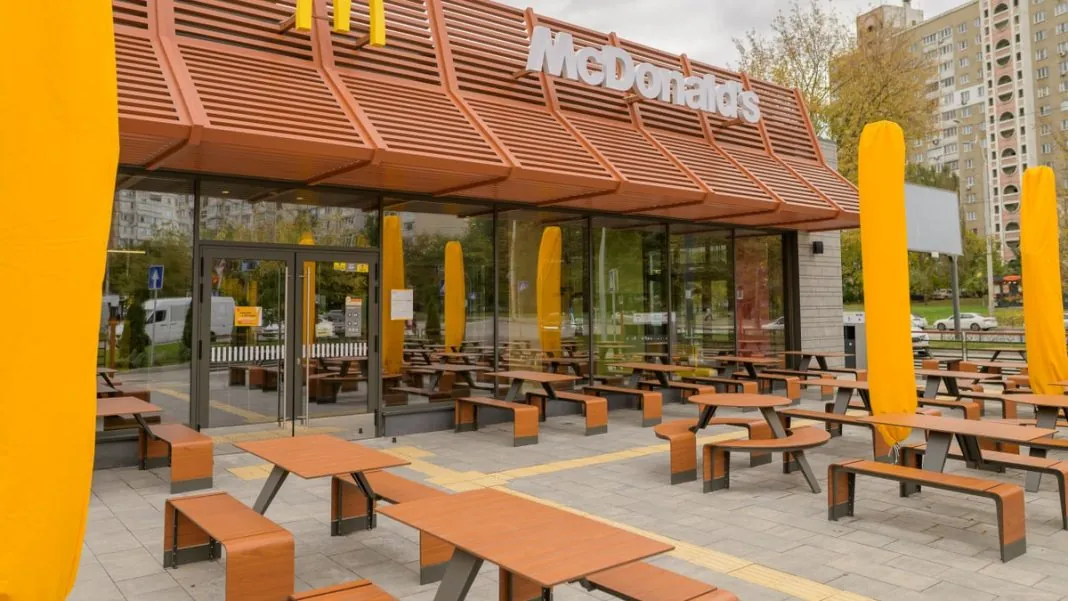 McDonald’s тимчасово скорочує меню в Україні