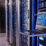 Росія б’є по дата-центрах: киян закликали готувати резервний зв’язок