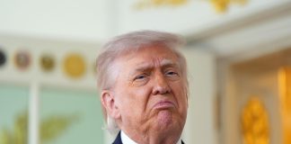 Трамп відкинув пропозицію Ірану про семиденне перемир’я Дональд Трамп під час виступу в Білому Домі