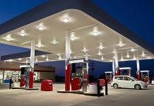 The attacks on petrol stations have not led to a fuel shortage, but there are risks to the supply chain Petrol station in Ukraine