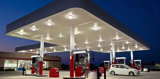 Автозаправна станція в Україні