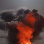 РФ атакувала Київщину: двоє поранених, горять склади