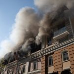 Російський дрон пошкодив офіс Suziria Group у Києві: четверо поранених