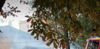 Реактивні дрони атакували Київщину: щонайменше двоє постраждалих Рятувальники працюють на місці падіння дрона в Борисполі