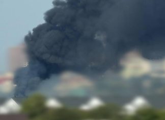 Дим у Києві після російської атаки в районі Жулян