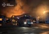 Росія атакувала Київщину: є травмовані та значні руйнування Рятувальники ліквідовують наслідки російської атаки на Київщині