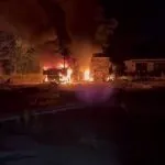 РФ атакувала Київщину: згоріли 7 фур, логістичний комплекс били двічі