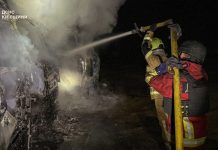 Massive attack on the Kyiv region: one man injured, dozens of buildings damaged Rescue workers are dealing with the aftermath of the attack on the Kyiv region