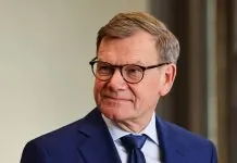 Глава МЗС Німеччини закликав українських чоловіків повернутися Міністр закордонних справ Німеччини Йоганн Вадефуль