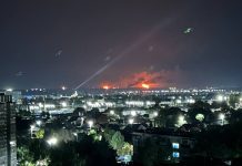 У РФ масштабні пожежі: горить НПЗ, під ударом завод військових літаків Пожежа на Сизранському НПЗ після атаки вночі 15 вересня