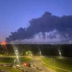 У Самарі після серії вибухів спалахнув великий НПЗ