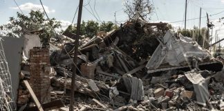 Росія двома КАБами знищила дім Марти Герко: спортсменка була зовсім поруч Зруйнований будинок після російського удару КАБами по Сумах