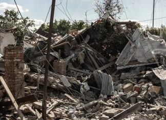 Росія двома КАБами знищила дім Марти Герко: спортсменка була зовсім поруч Зруйнований будинок після російського удару КАБами по Сумах