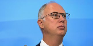 Кирило Дмитрієв їде до США на переговори з представниками Трампа Кирило Дмитрієв під час публічного заходу