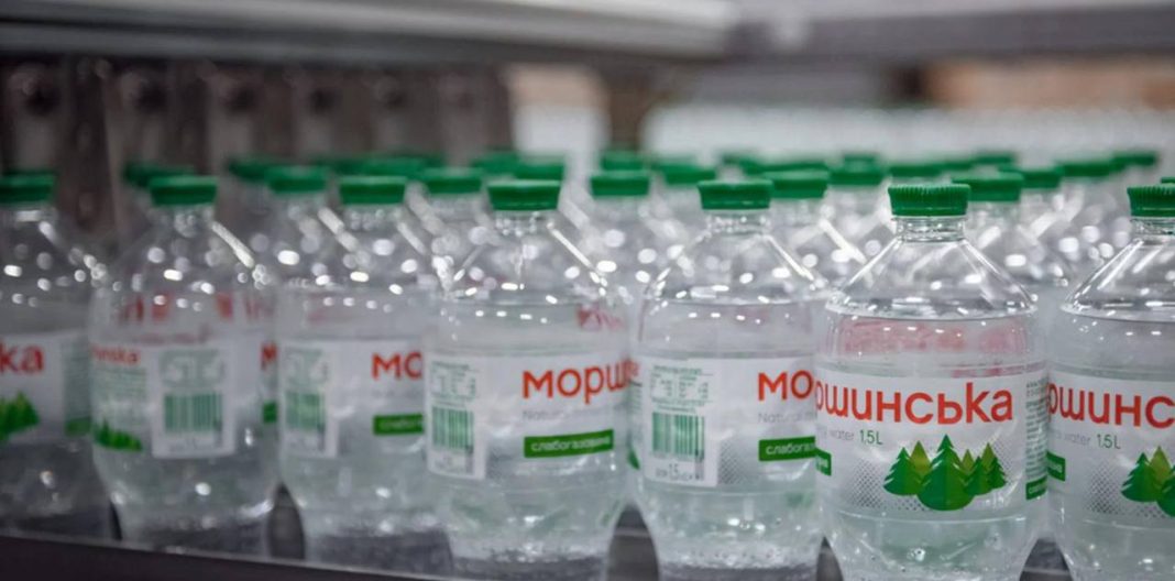 IDS UkraПляшки води «Моршинська» та «Миргородська» виробництва IDS Ukraine.ine