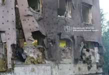 A hospital in Zaporizhzhia was damaged following a Russian attack on 25 September