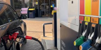 В Україні тестують автоматичне попередження АЗС про дрони РФ В Україні посилюють безпеку АЗС через регулярні атаки російських дронів.