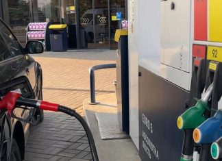 В Україні посилюють безпеку АЗС через регулярні атаки російських дронів.