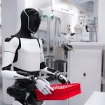 Роботи Tesla Optimus надійдуть у продаж у 2027 році