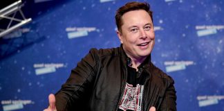 Musk estimated the probability of AI developing in a positive direction at 90% Elon Musk during an interview on artificial intelligence and robots
