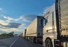 Poland is introducing a charge for lorries at the border with Ukraine Lorries at the Polish-Ukrainian border
