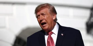 Трамп підозрює Україну у спробі вплинути на вибори США через удари по НПЗ Дональд Трамп звинуватив Україну