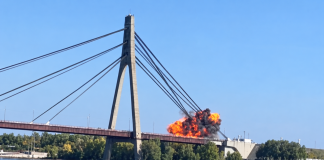 Explosion on the North Bridge in Kyiv following a strike by a Russian jet-powered UAV