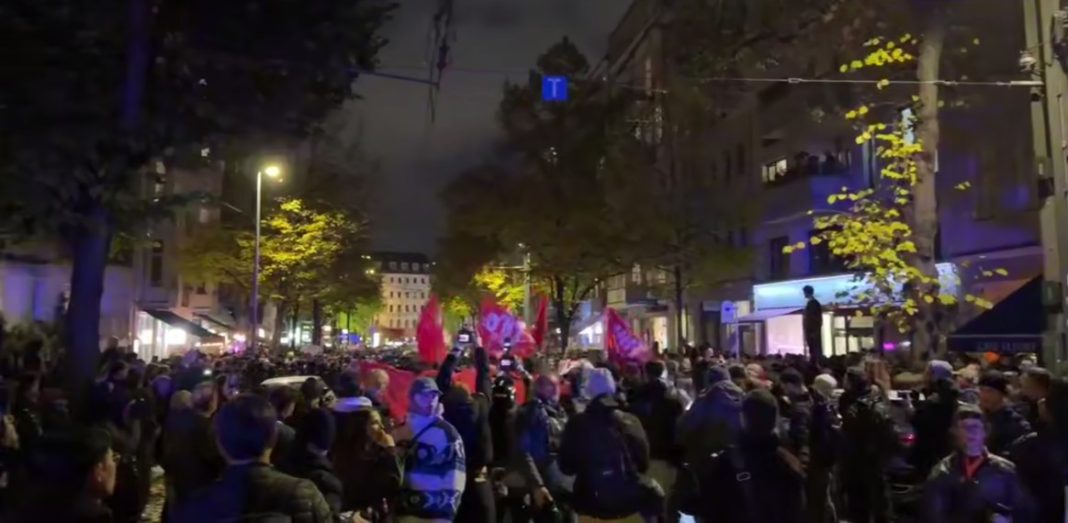 Німеччину охопили протести молоді: чому виступають проти Мерца Протести в Німеччині: молодь виступила проти призову