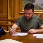 Зеленський запровадив санкції проти виробників російських ракет
