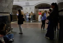 У Києві зупинилося метро: причина та відновлення руху