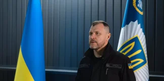 Зеленський призначив Клименка головою Ради з енергобезпеки Ігор Клименко на тлі прапора України та символіки МВС