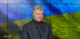 Порошенко: Україна вже захищає НАТО від Росії