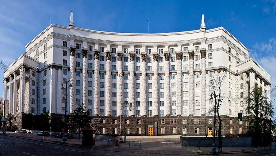 Кабмін провів кадрові зміни: кого призначили та звільнили Кабмін призначив двох нових заступників міністрів
