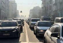 A major traffic jam on one of Kyiv’s streets
