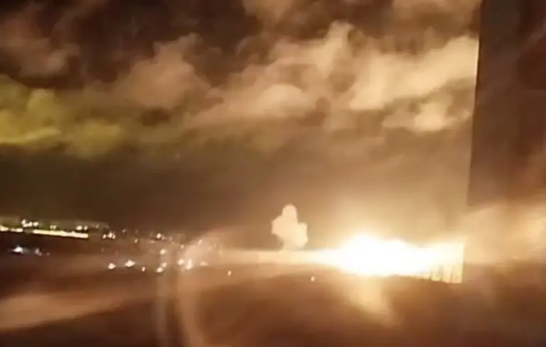 VK A fire broke out during a large-scale drone attack on St Petersburg and the Leningrad Region.