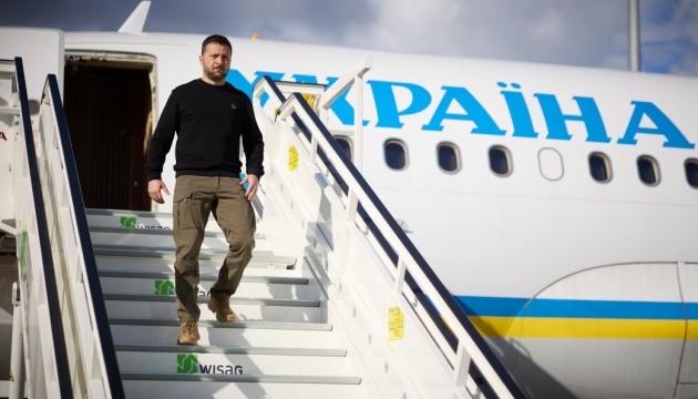 Зеленський прибув до Британії: Лондон готує нову допомогу Україні Зеленський прибув до Британії: що відомо про візит