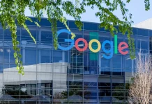 Google lost $500 billion in a single day: what happened to the company? Google’s head office with a glass façade