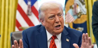 Президент США Дональд Трамп в інтерв'ю Newsmax
