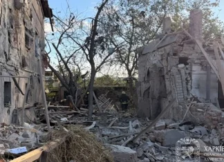 Russia struck Kharkiv with three KAB bombs: two dead, 31 injured Two people have been killed and 31 injured in Kharkiv following an attack