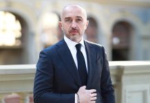 Слідчі дії в кабінеті голови НБУ Пишного: що відомо Голова Національного банку України Андрій Пишний